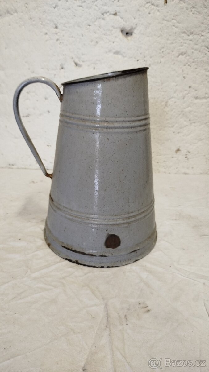 Smaltovaná konev - 3