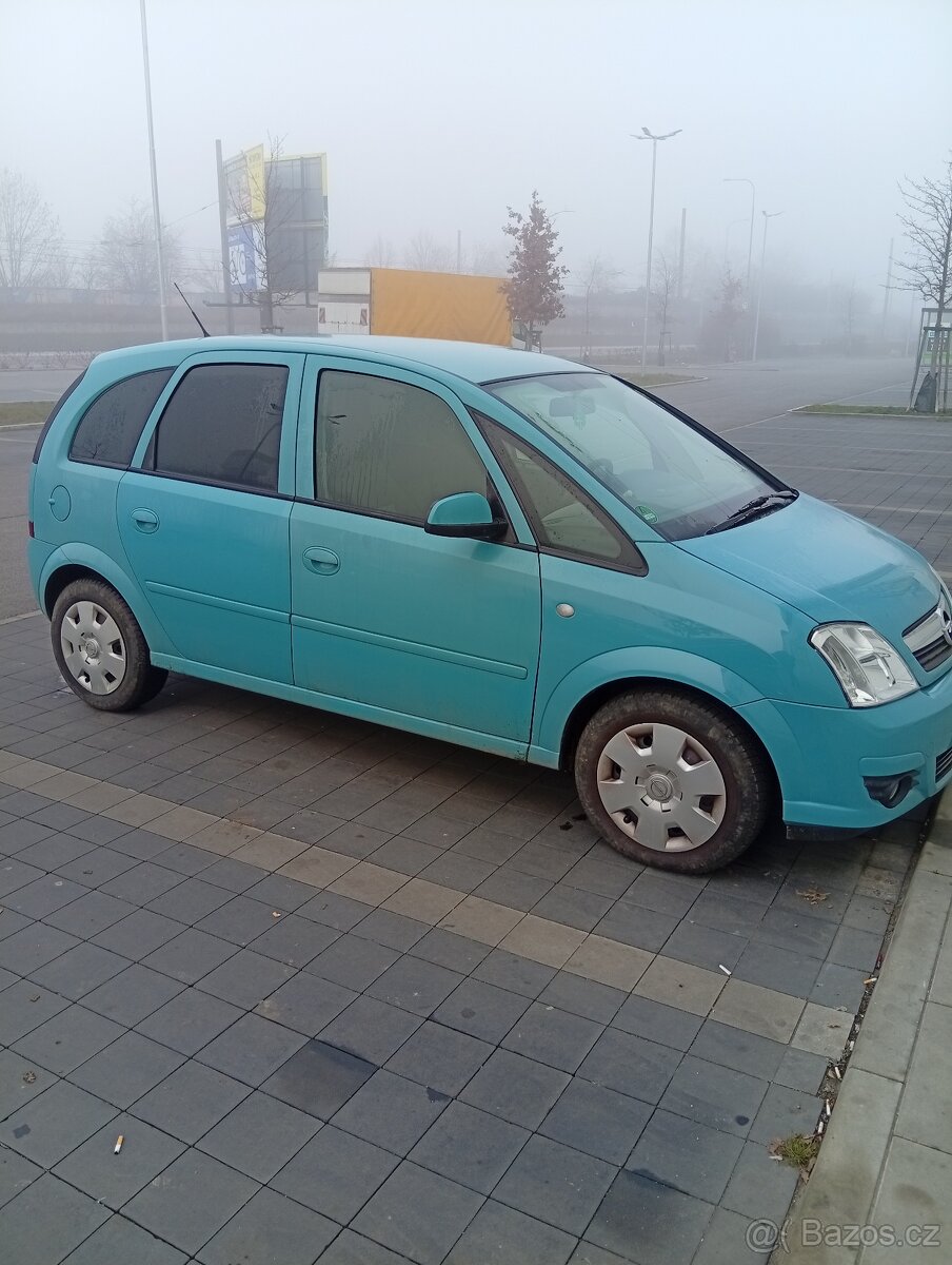 Opel Meriva 1,6 benzín - 3