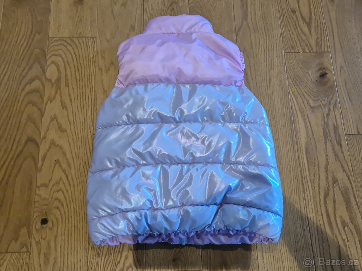 Vesta Sinsay, vel. 134 - 3