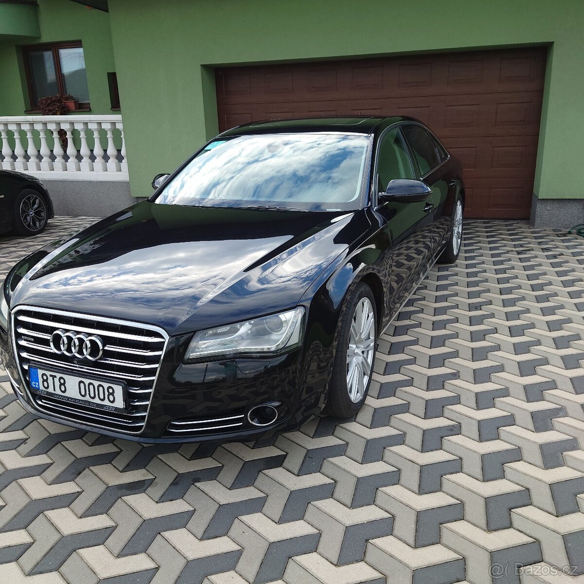 Audi A8 Long 4,2 TDI 258 KW, 4/2012, SLEVA - 3