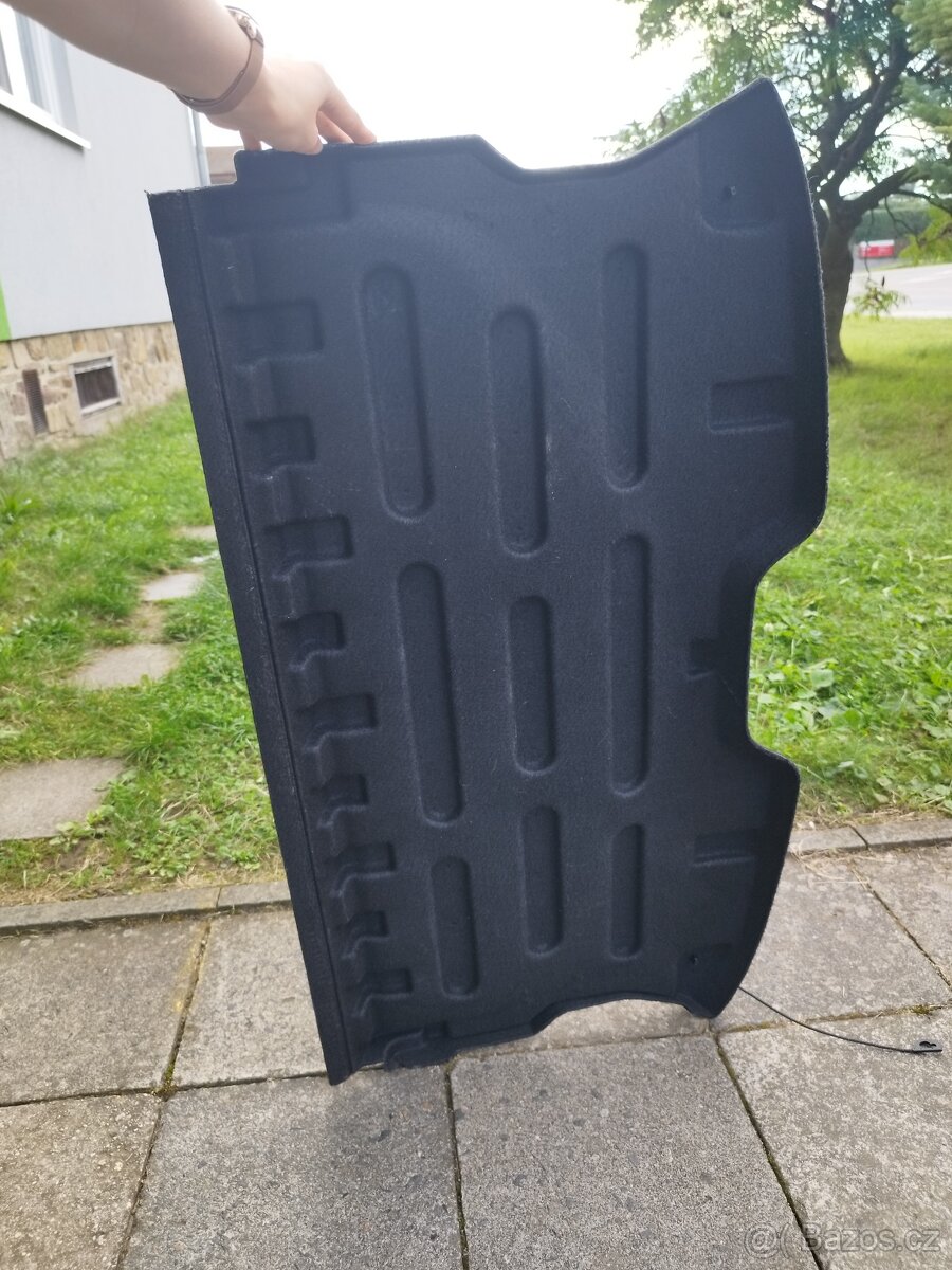 Plato do kufru Citroën C4 - 3