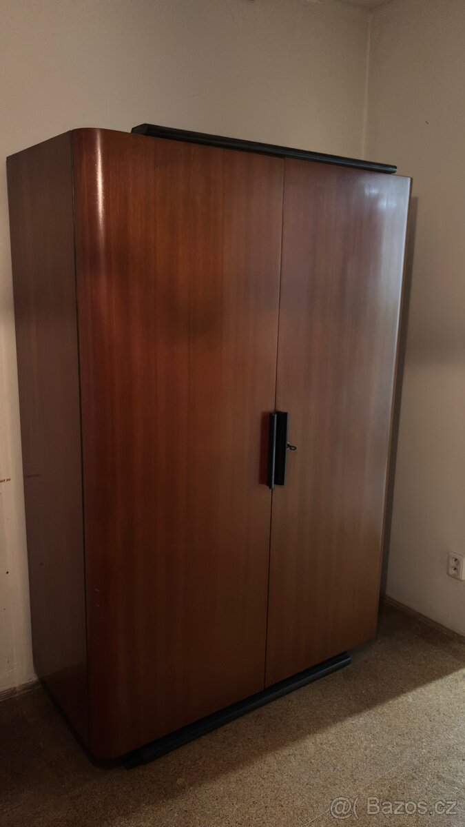 Starozitne skrine - 3