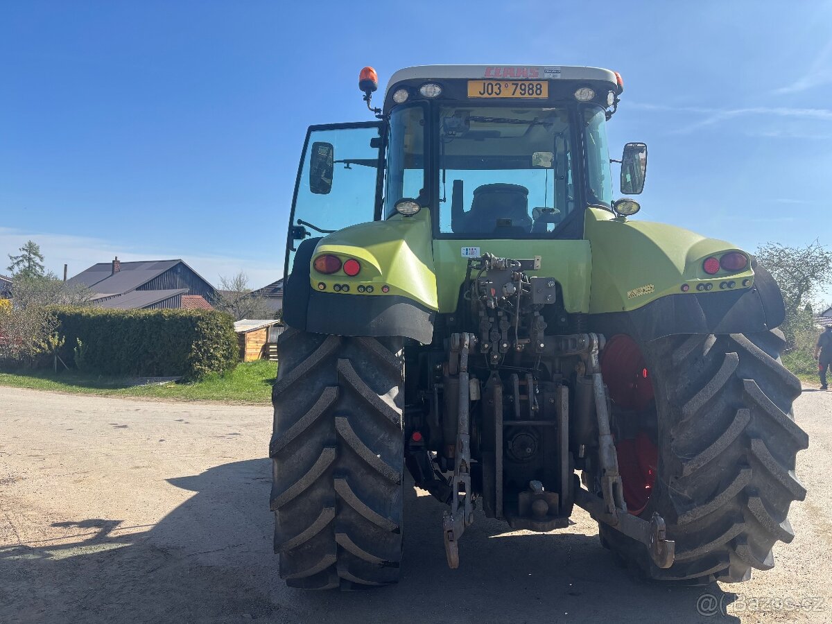 Class axion 820 - 3