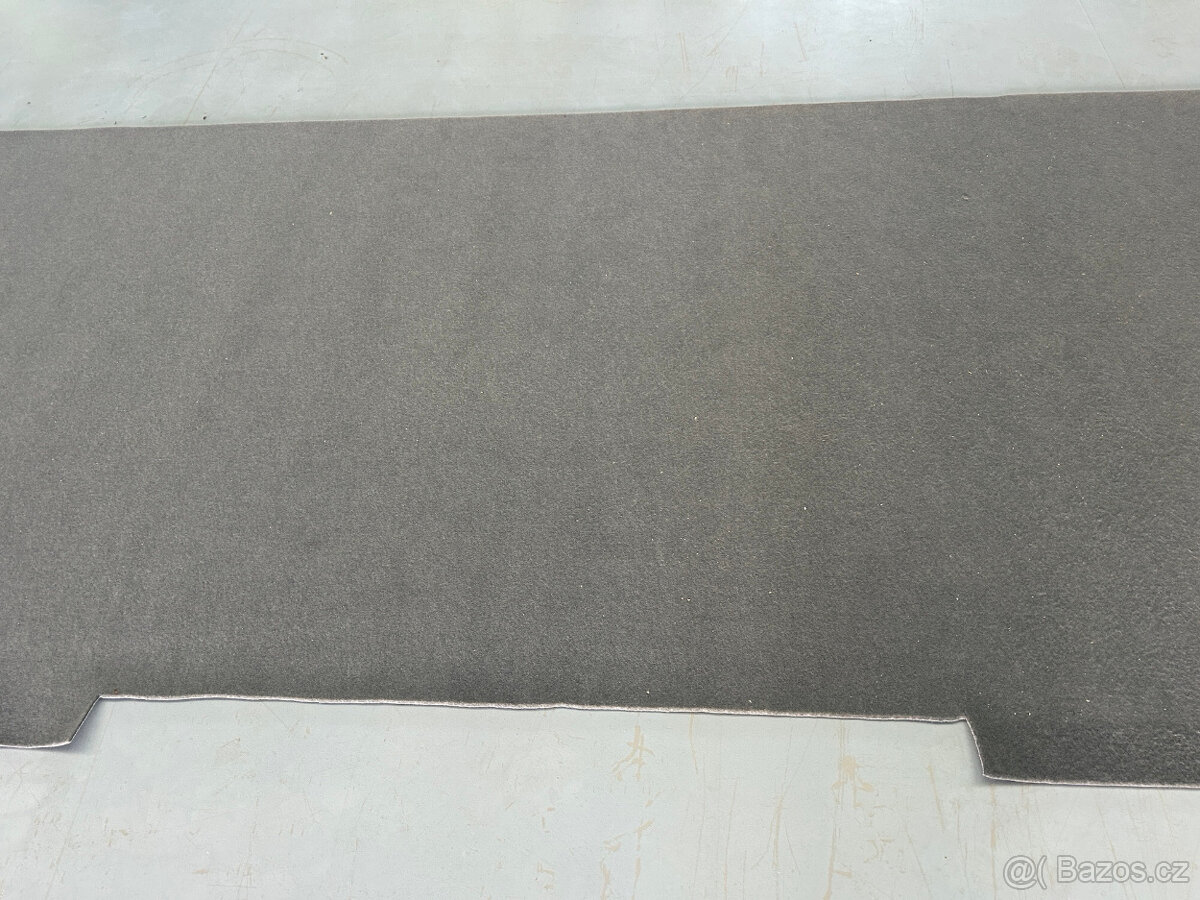Koberec šedý - role 8,9 m x 2m - 3