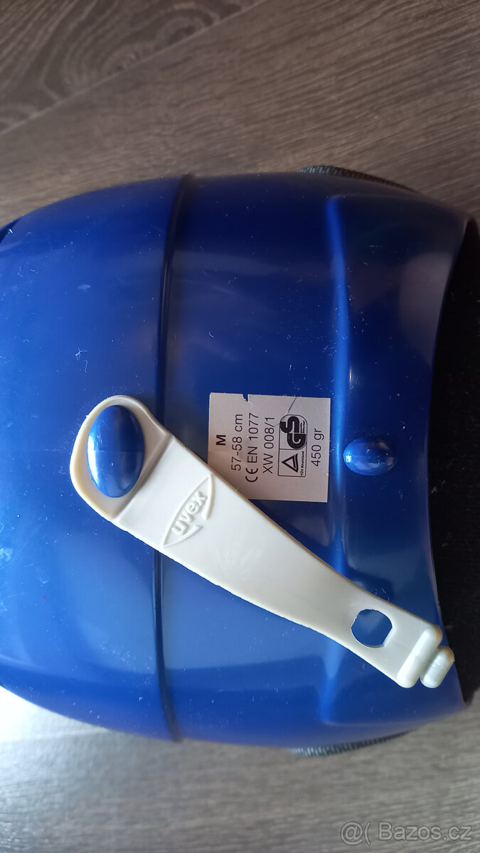 Helma lyžařská dětská UVEX ve. M, 57-58cm - 3