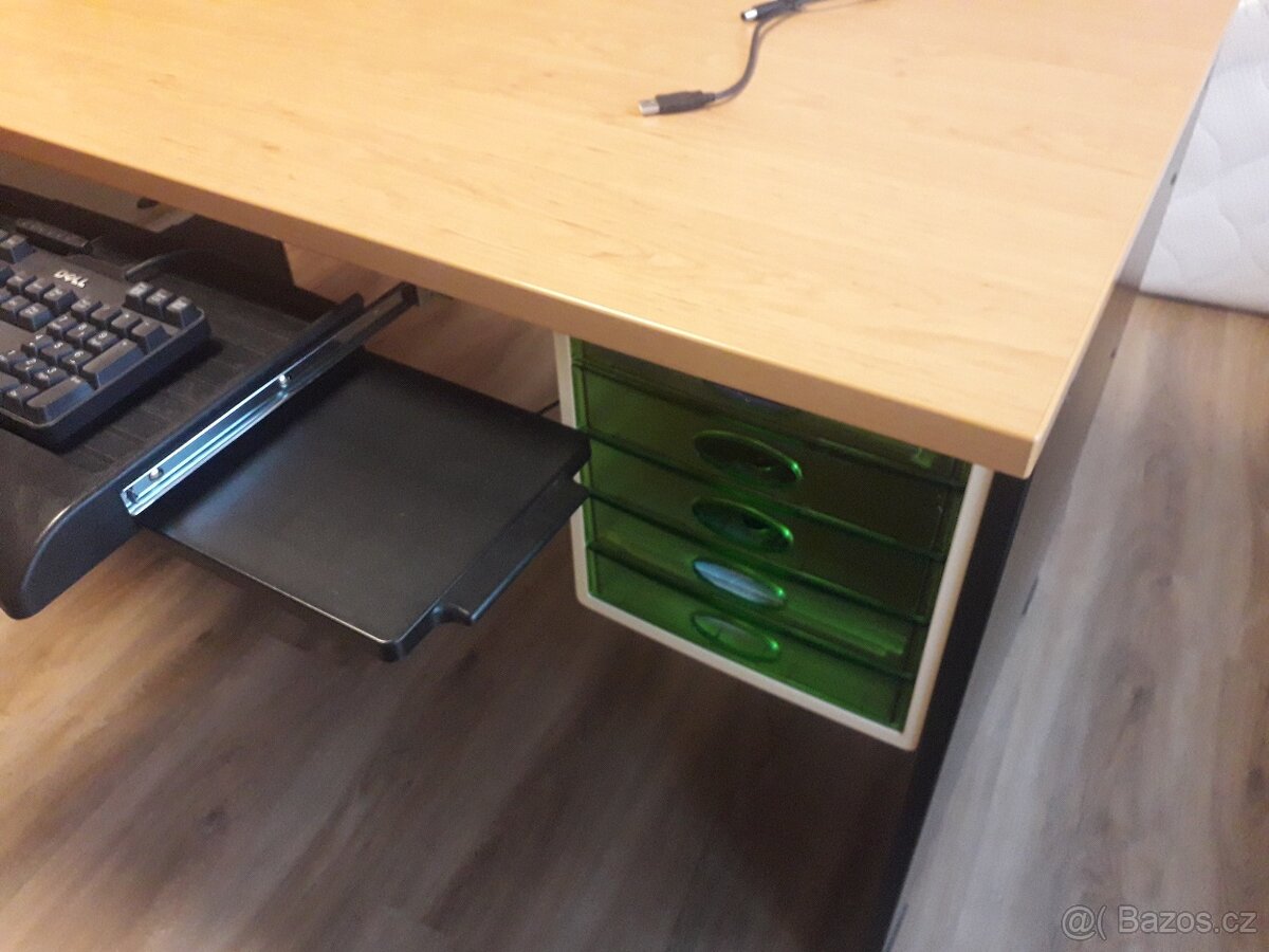 Kancelářský stůl Prof.HOBIS - 3
