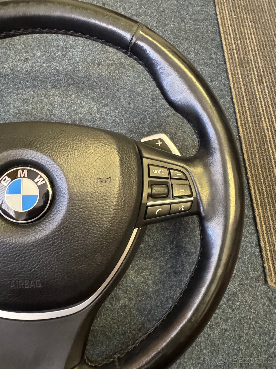 Prodám vyhřívaný volant BMW F12 , F10 , F06 - 3