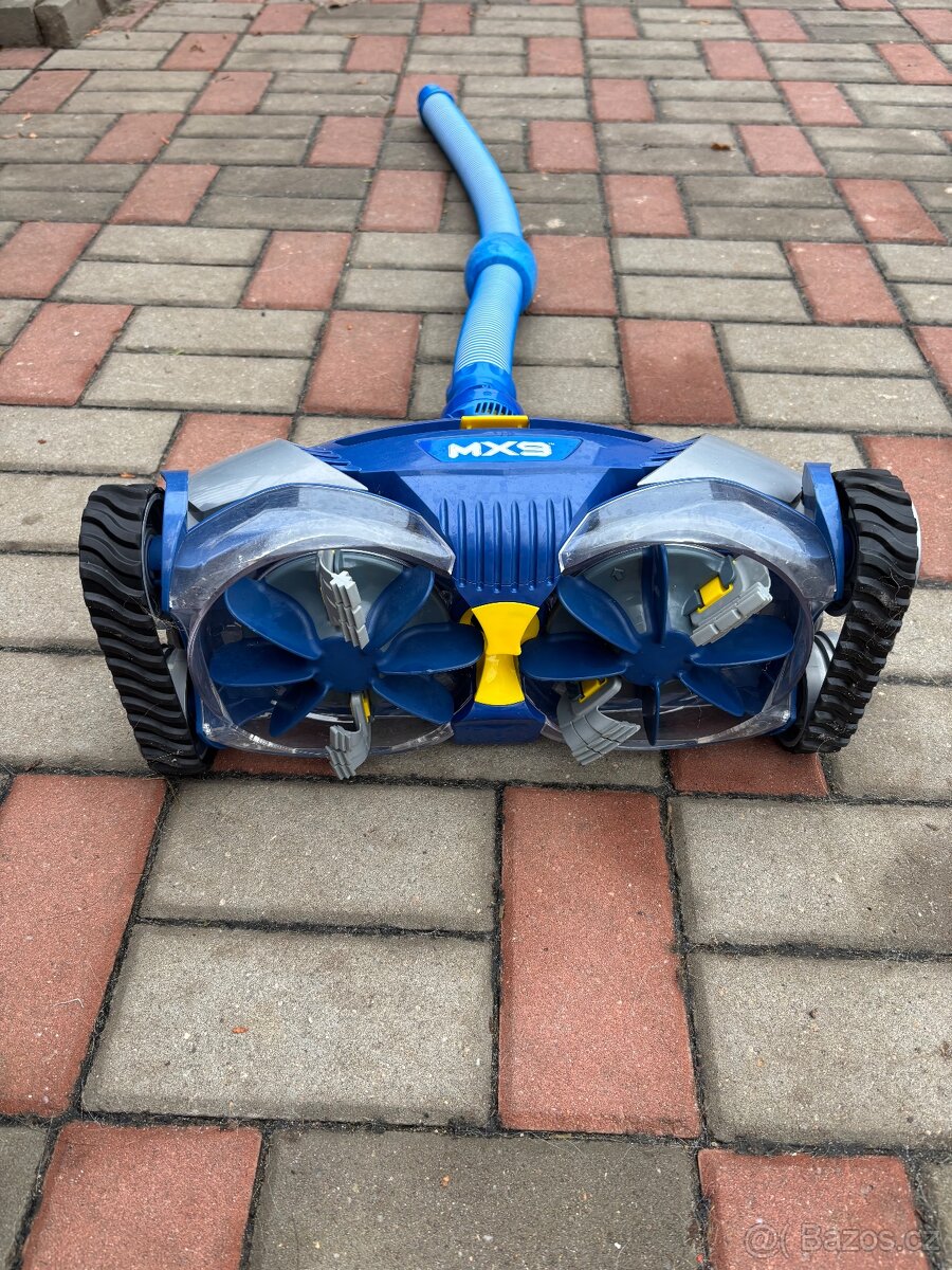 Bazénový vysavač Zodiac MX9 - 3