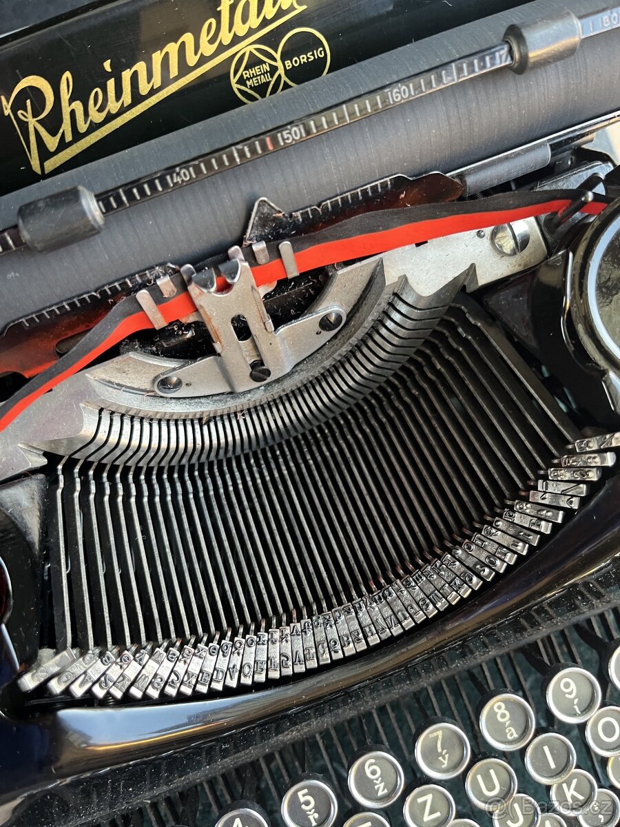 Starý psací stroj Rheinmetall - 3
