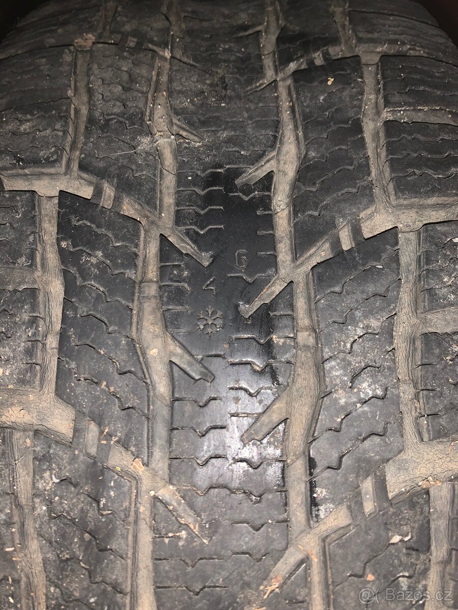 Zimní sada pneu nokian,originál disky 17C,16C - 3