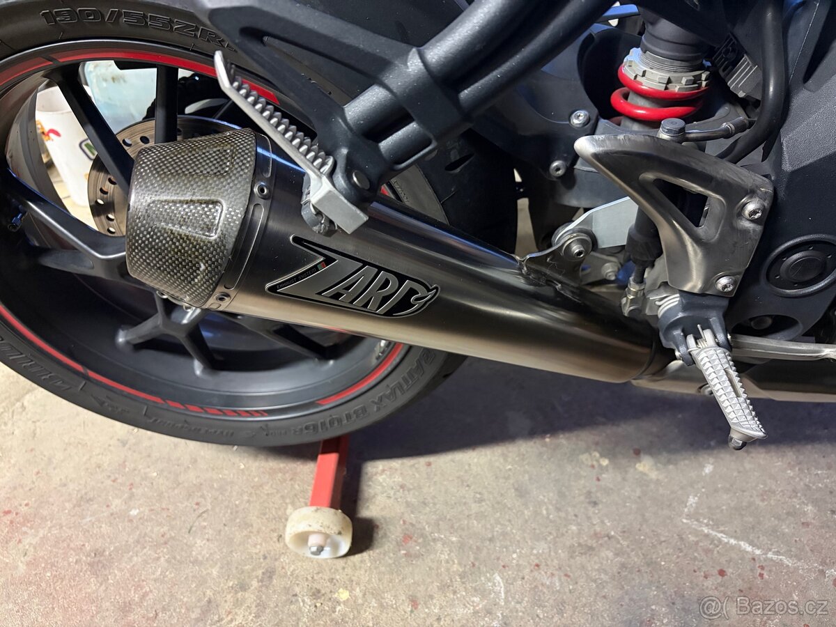 Výfuk Triumph speed triple 1050 - 3