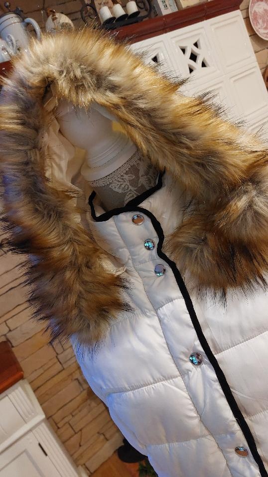 Prošívaná lehounká vesta s kapucí - 3