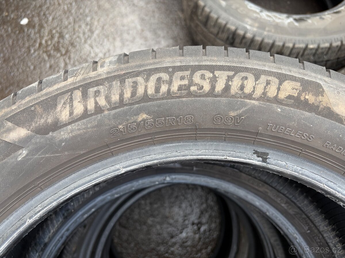 Letní 215/55/18 bridgestone - 3