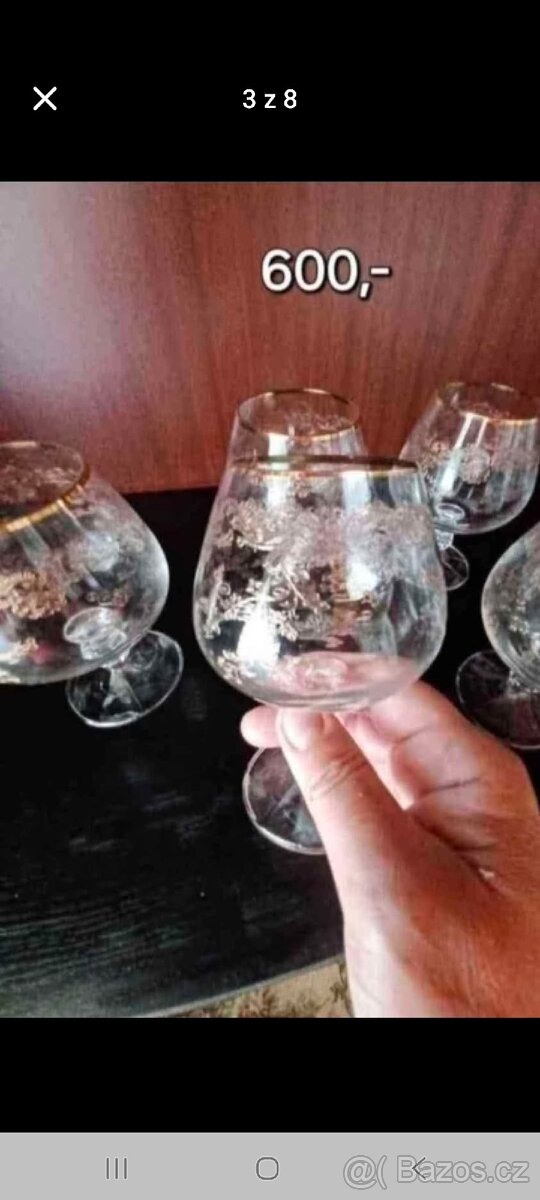 Sada různých skleniček - 3