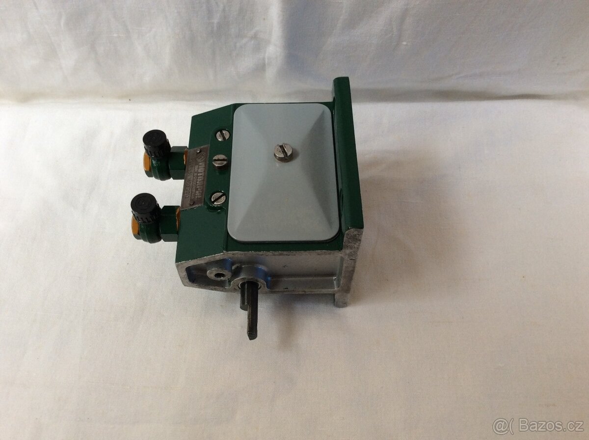 čerpadlo Zetor 25 - 3