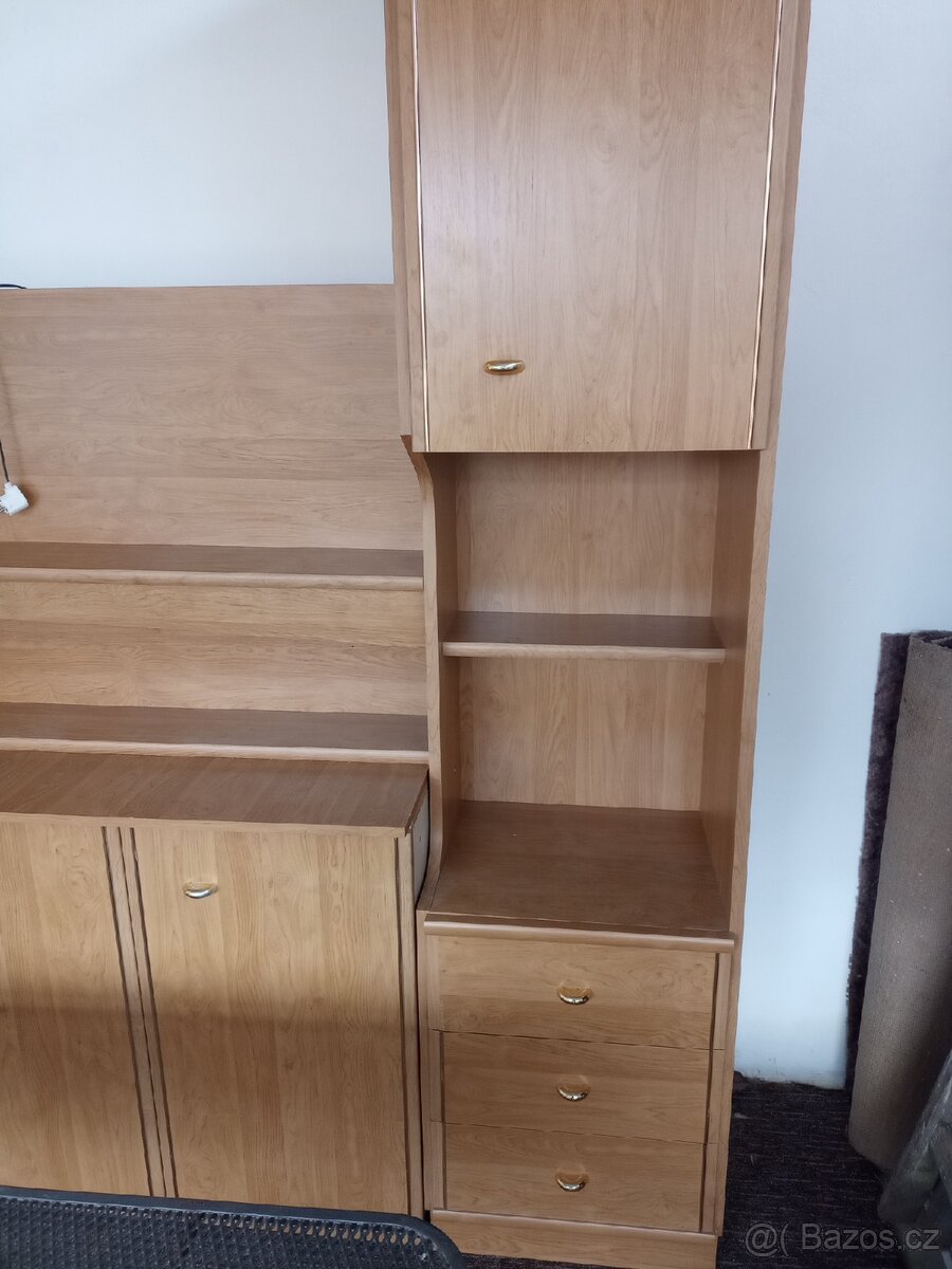 Nábytková stěna - 3