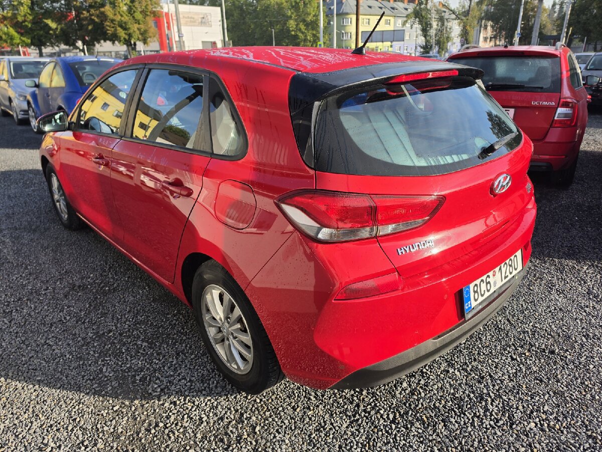 Hyundai i30
1.4 i atmosfera - 3