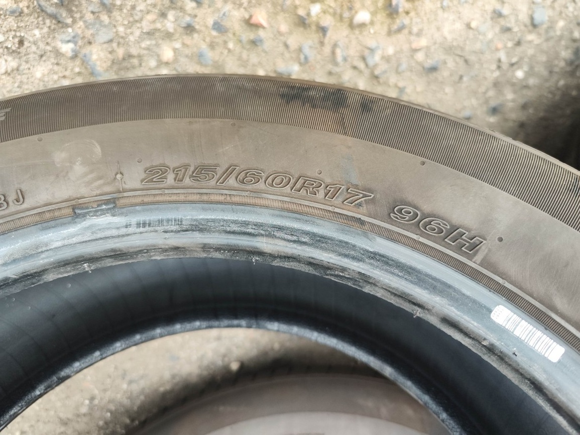 17"zánovní sada letních pneu Nexen 215/60/17 3600Kč/4ks - 3