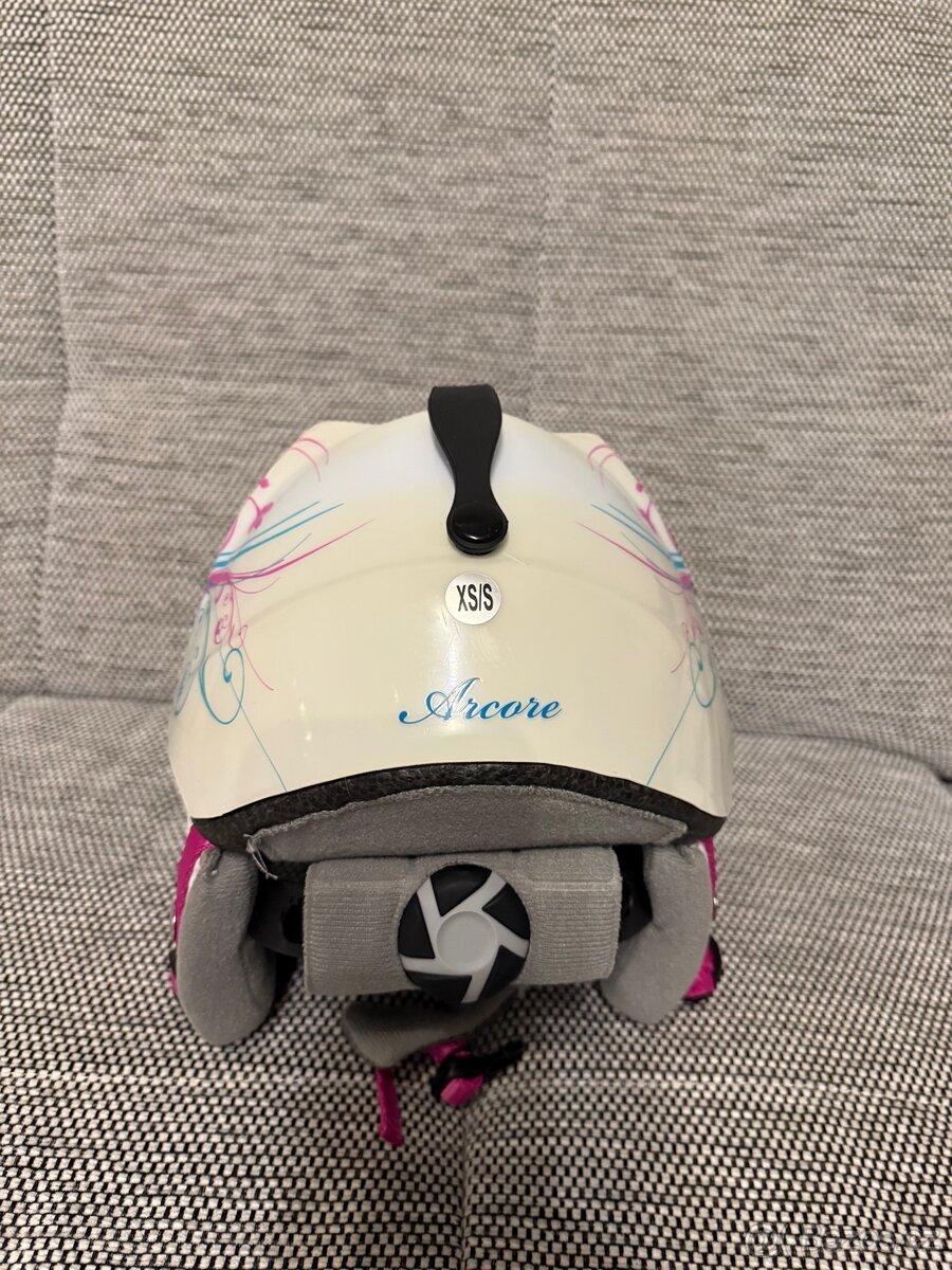 Dívčí lyžařská helma xs/s - 3