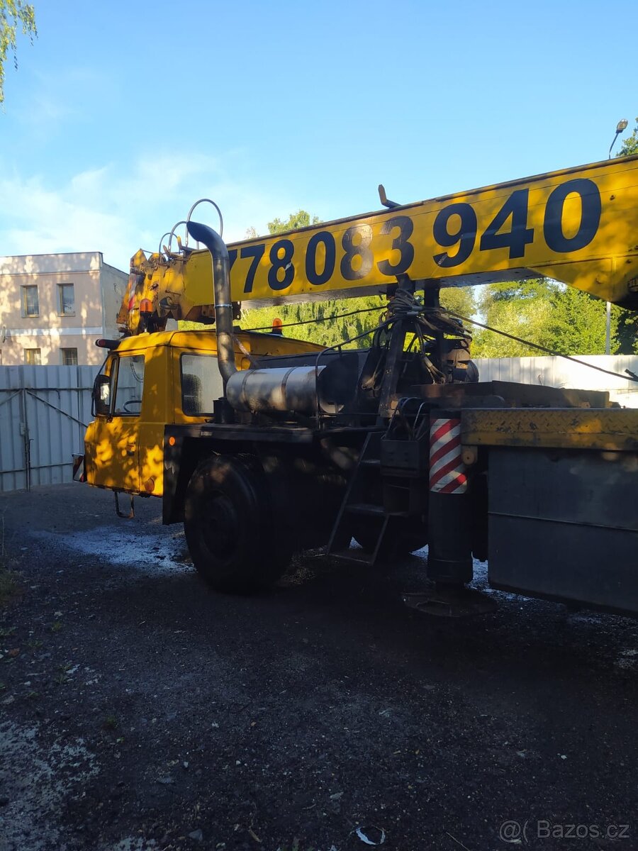 Jeřáb TATRA AD28 - 3