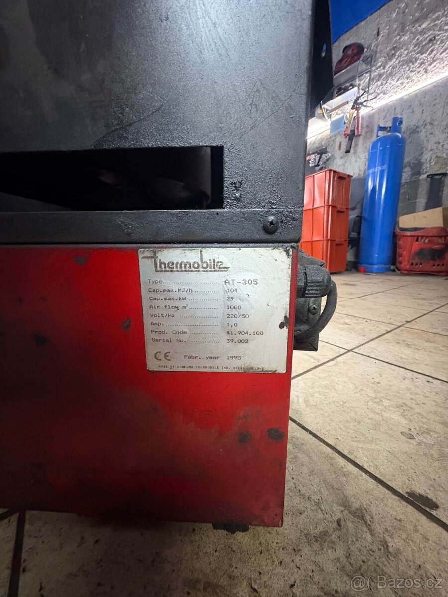 Kamna na vyjetý olej, teplovzdušné - 3