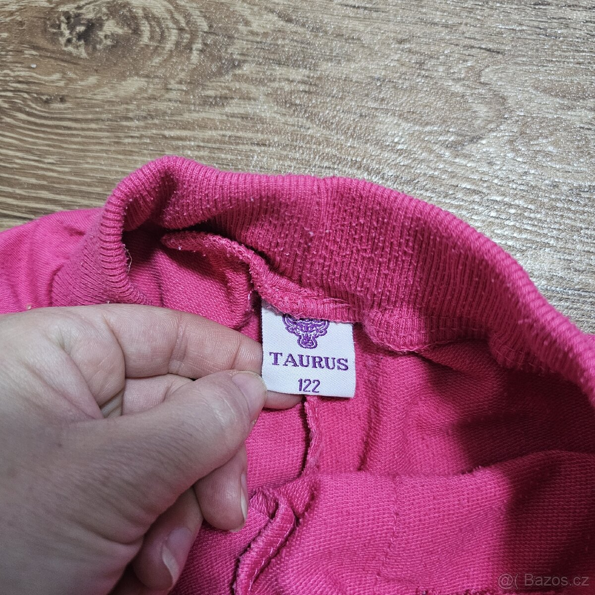 Dívčí tepláky Taurus vel. 122 - 3