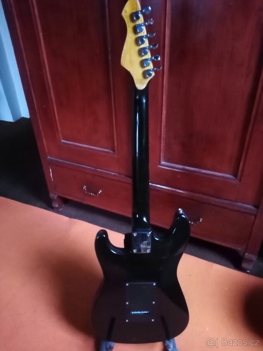 Elektricka kytara - 3