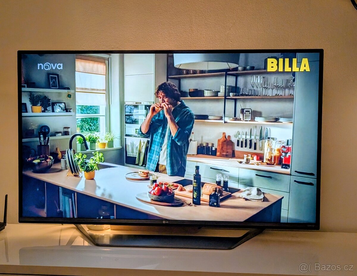 Televize LG TV UHD 4K 139cm TOP stav - 3
