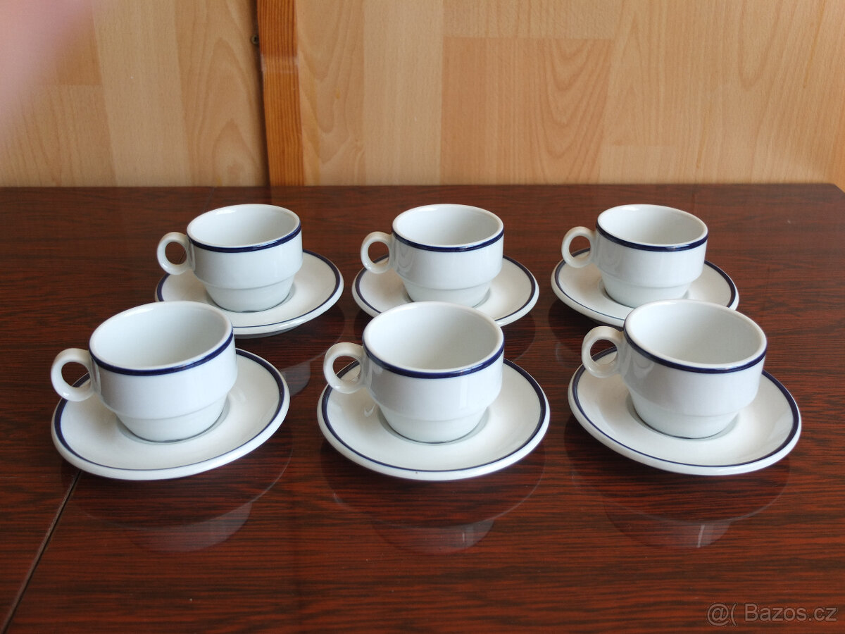 Kávové šálky s podšálky - 3