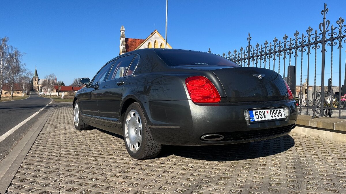 Bentley Continental Flying Spur - 3