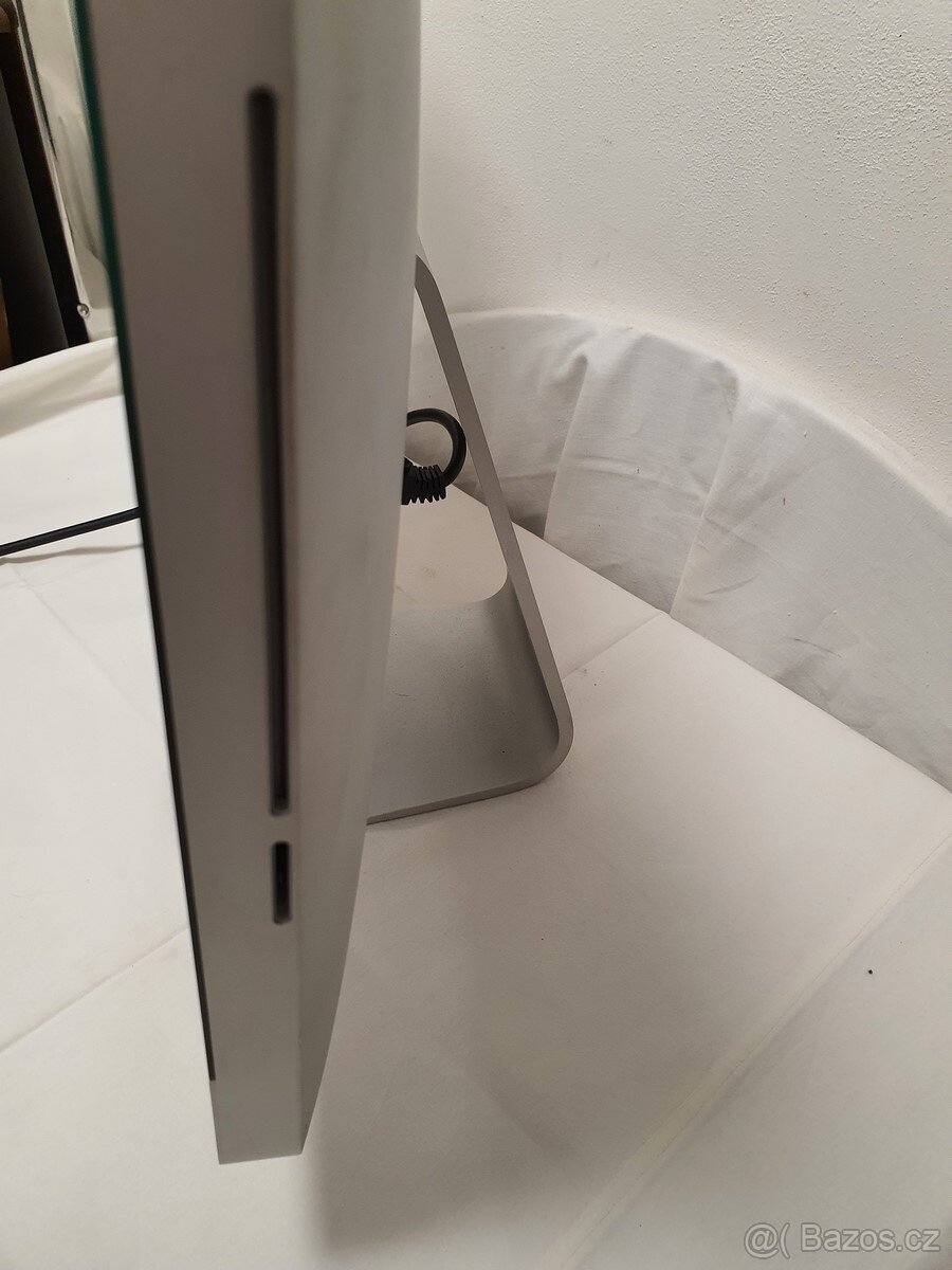 PC Apple iMac na servis A1311 - 3