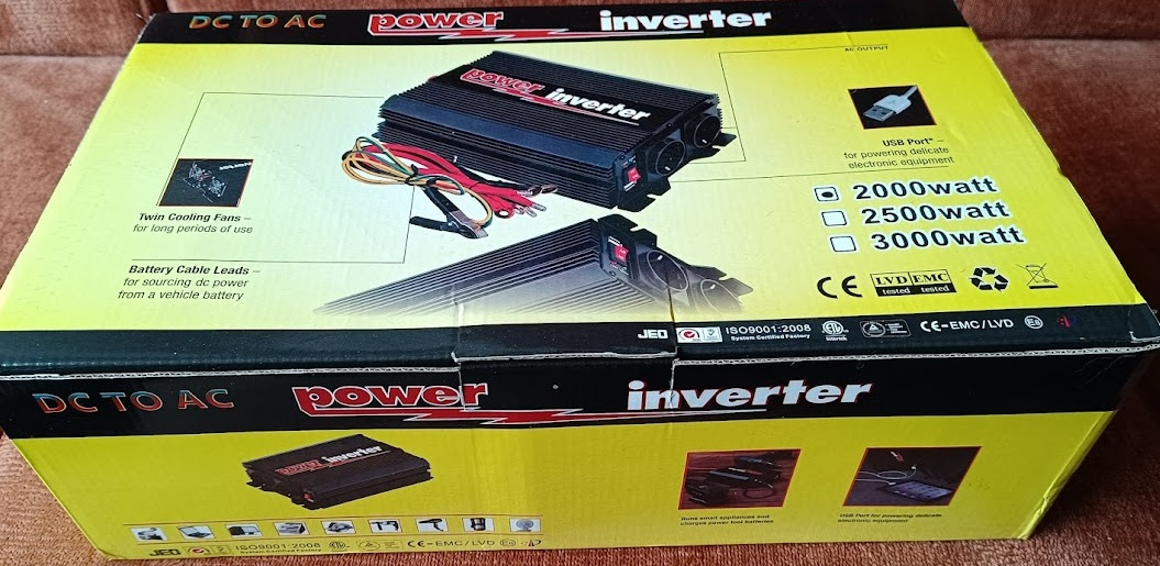Měnič napětí 8104U, 12V/220V, 2000 W - 3