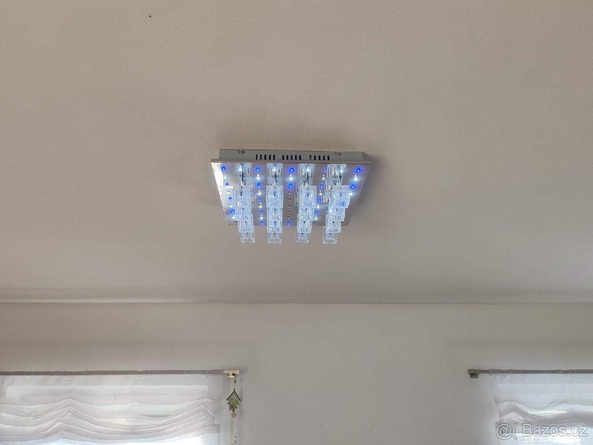 Stropní svítidlo s led. - 3
