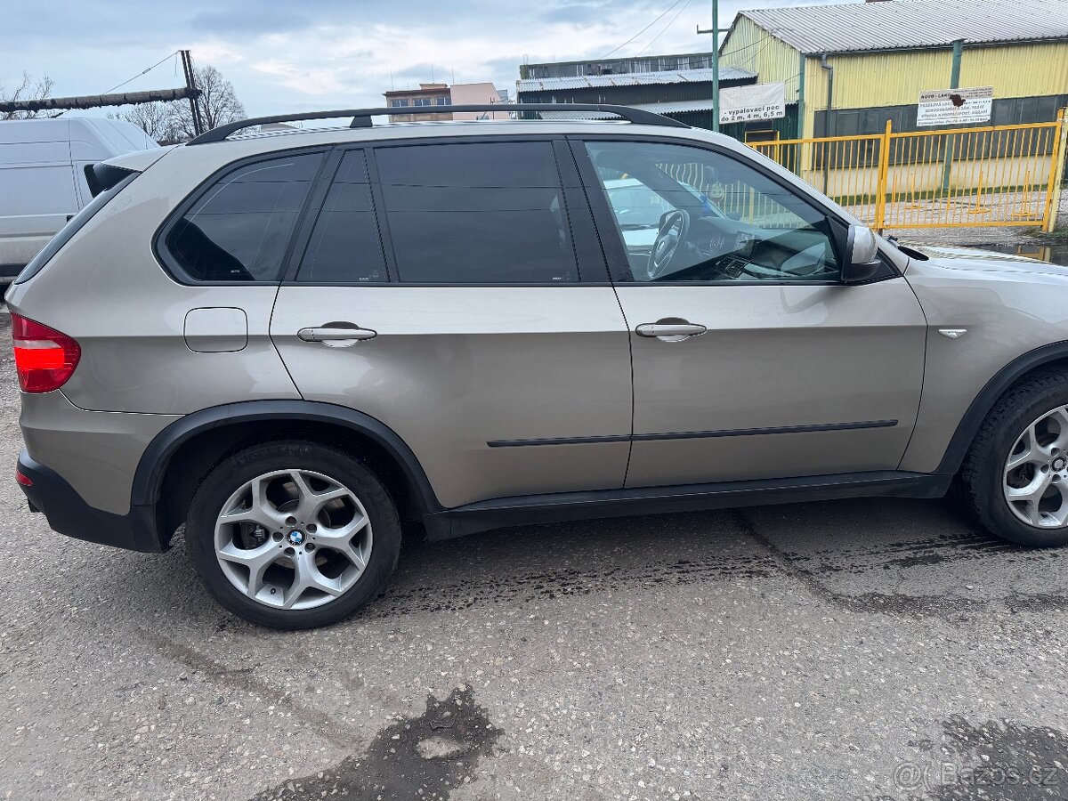 Bmw E70 3.0sd 210kw Xdrive - 3