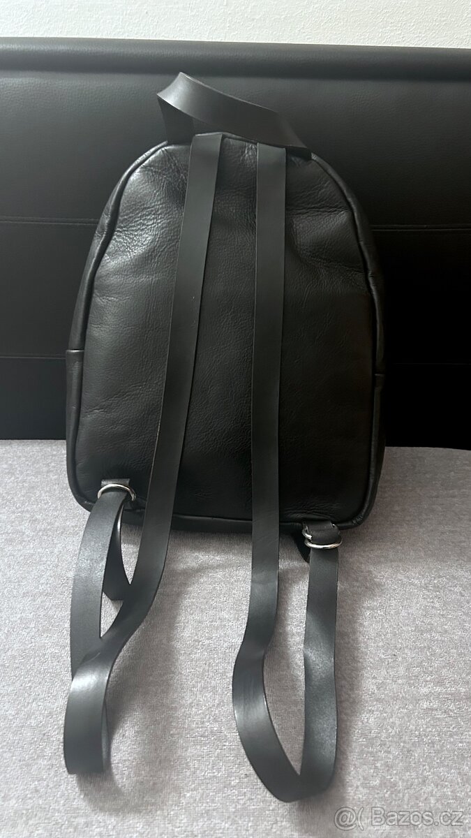 Černý kožený batoh Vespucci - 3