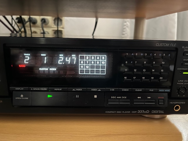 Sony CDP-337ESD - 3