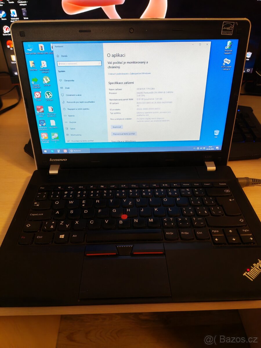 2 notebooky se ssd Lenovo a Acer - 3