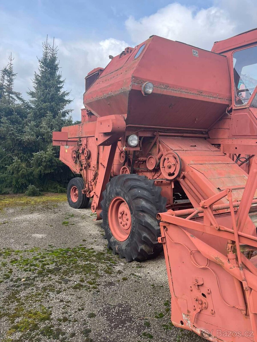 Prodáme kombajn NIVA,1974r. - 3