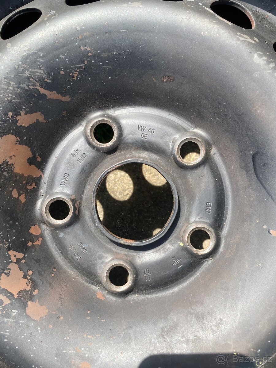 VW plecháče 5x112 195/65 R15 - 3