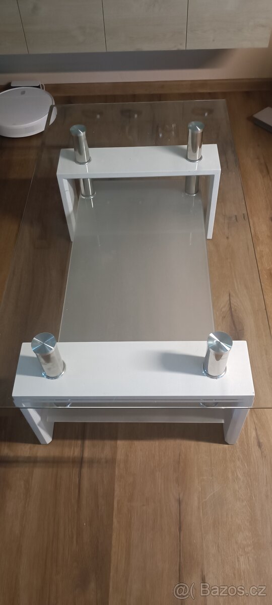 Konferenční stolek - 3