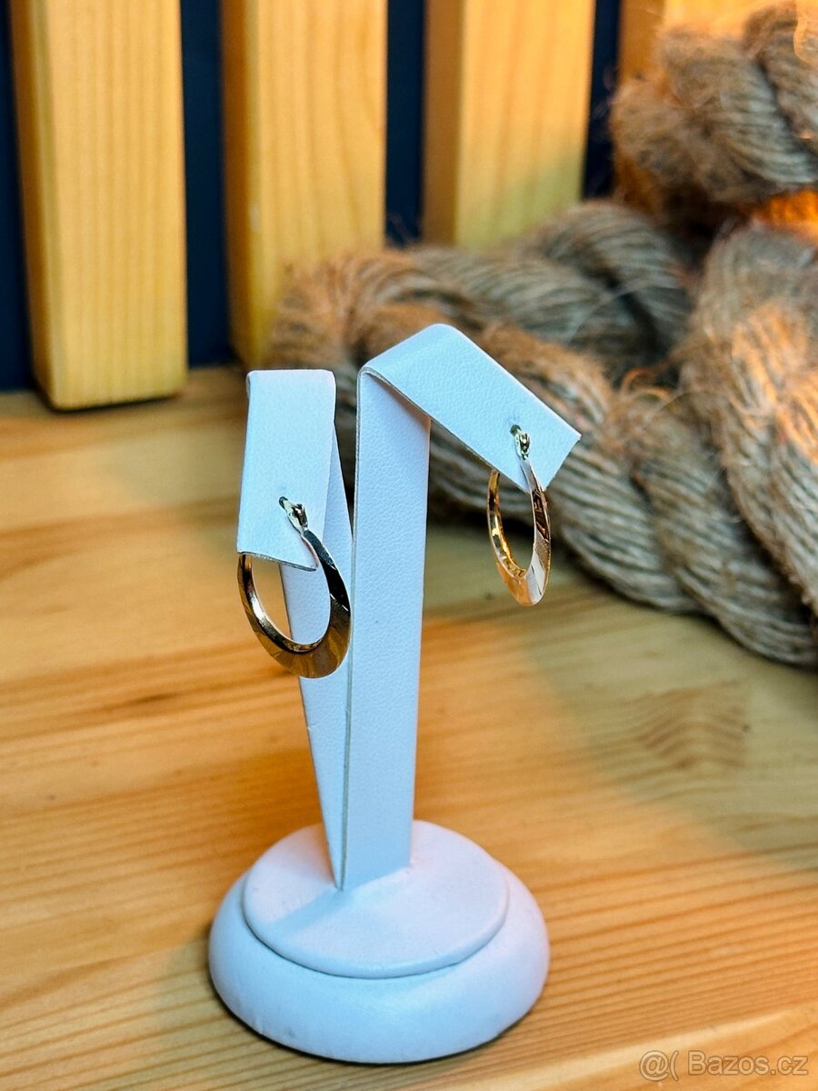 Zlaté náušnice 1,39g - 3