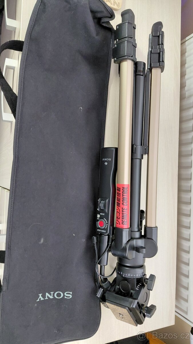 Poloprofesionální stativ Sony VCT-870RM - 3