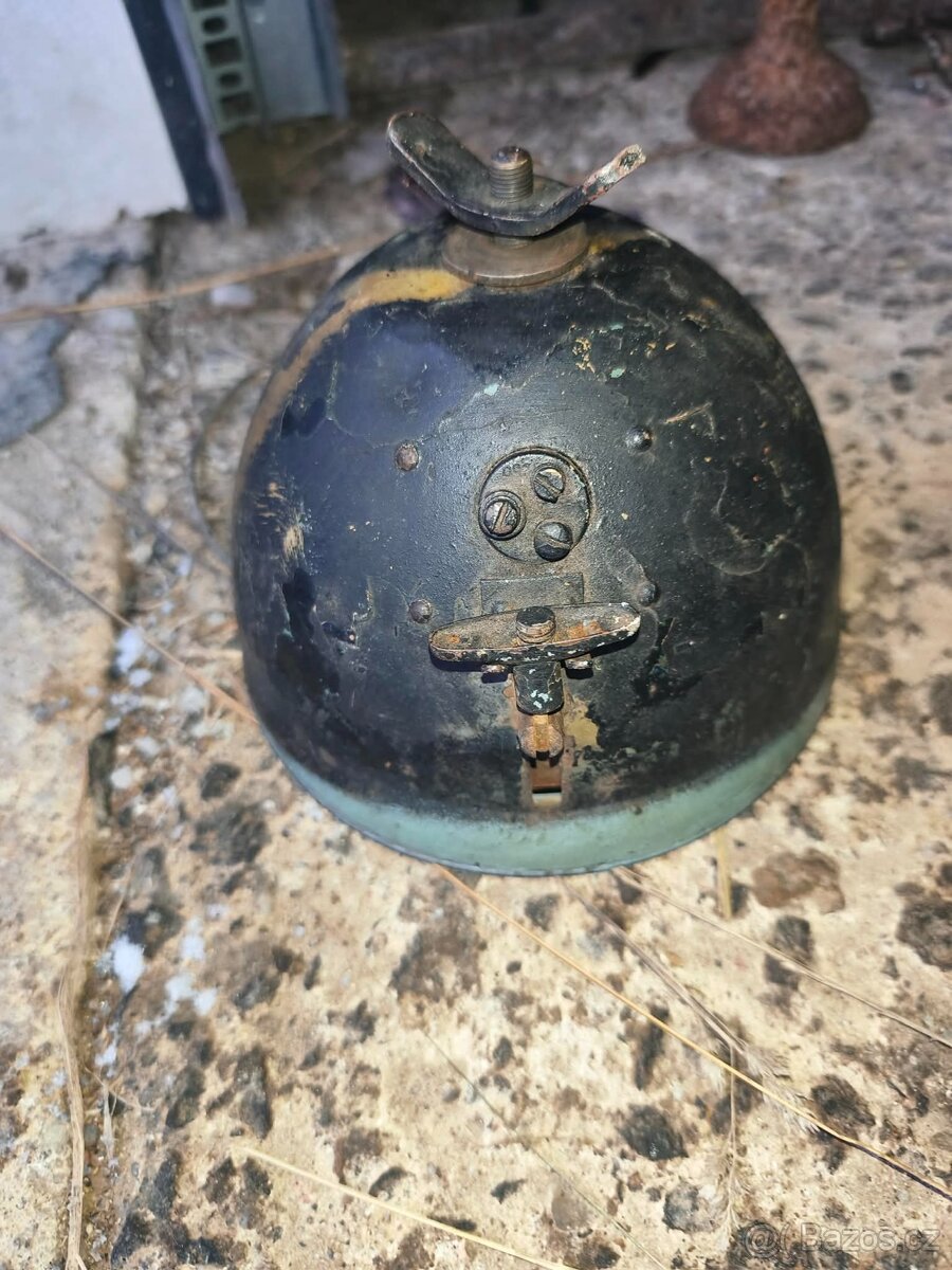 Přední světlo pravděpodobně Opel - 3