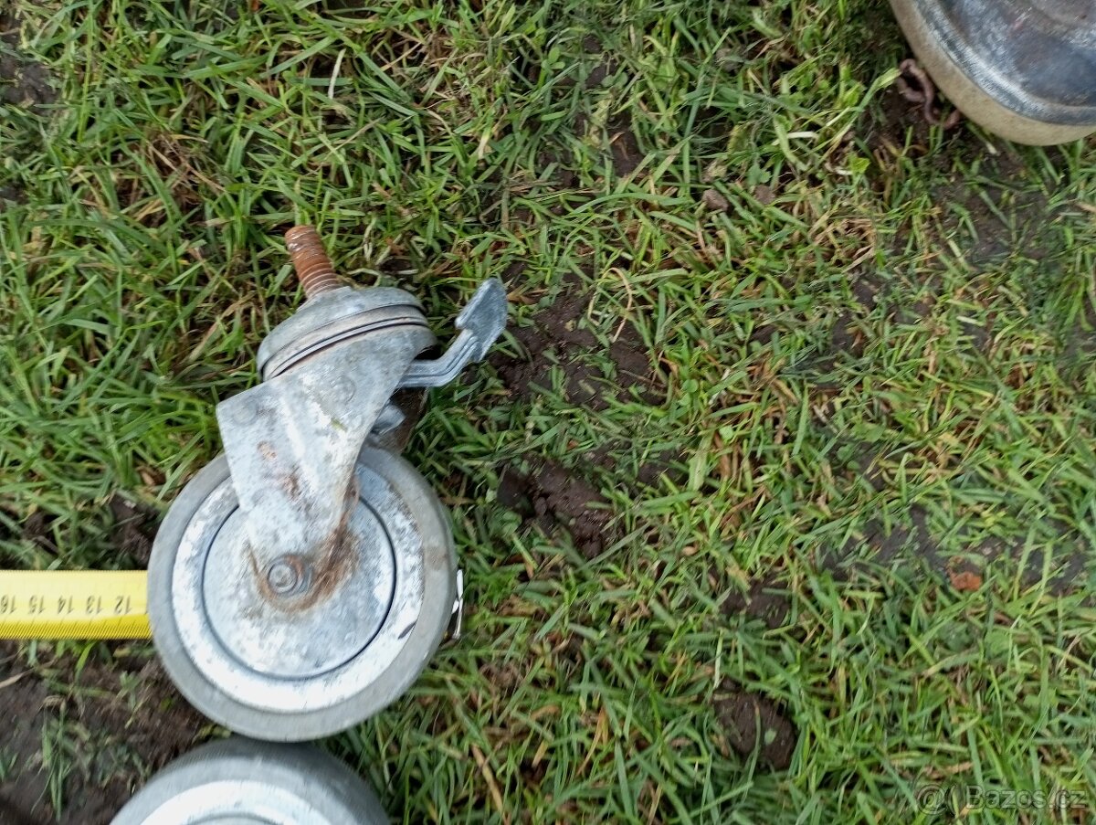 Pojezdová kola , hřídel - 3