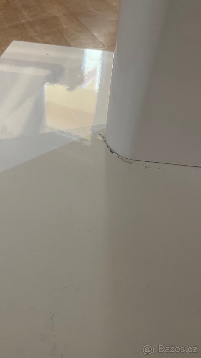 Konferenční stolek - 3