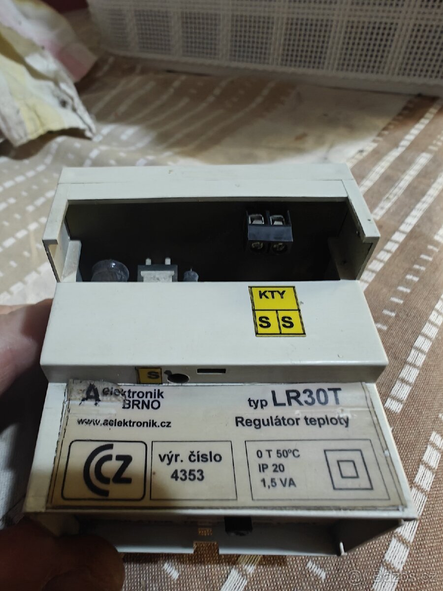 Regulátor pro servoventily LR30T - 3