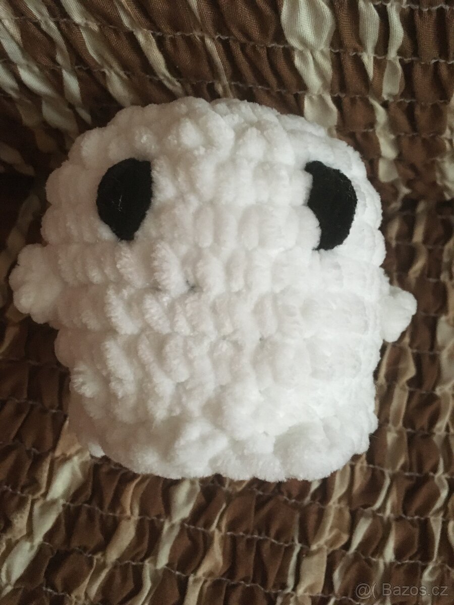 Ručně háčkované motivy (3D) - 3