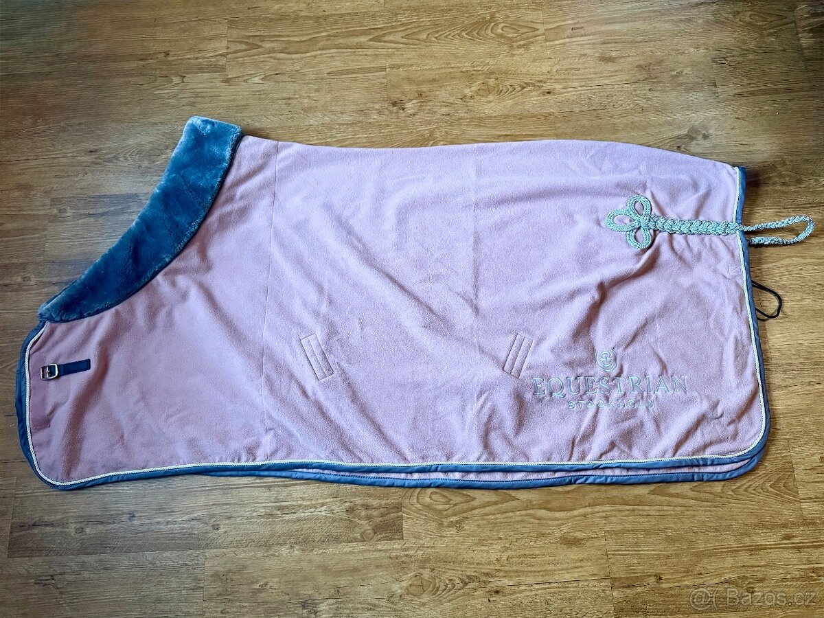 více věcí značky Equestrian Stockholm, Eskadron a Equiline - 3