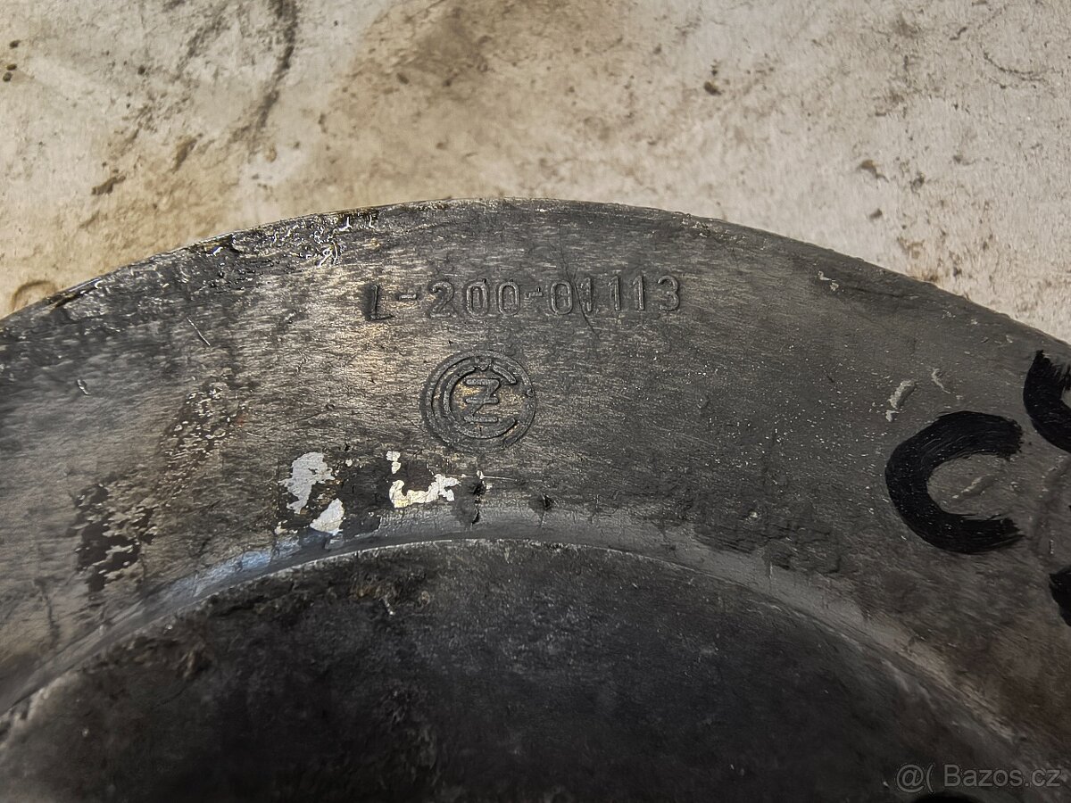 Hlava motoru ČZ 125 B, T - 3