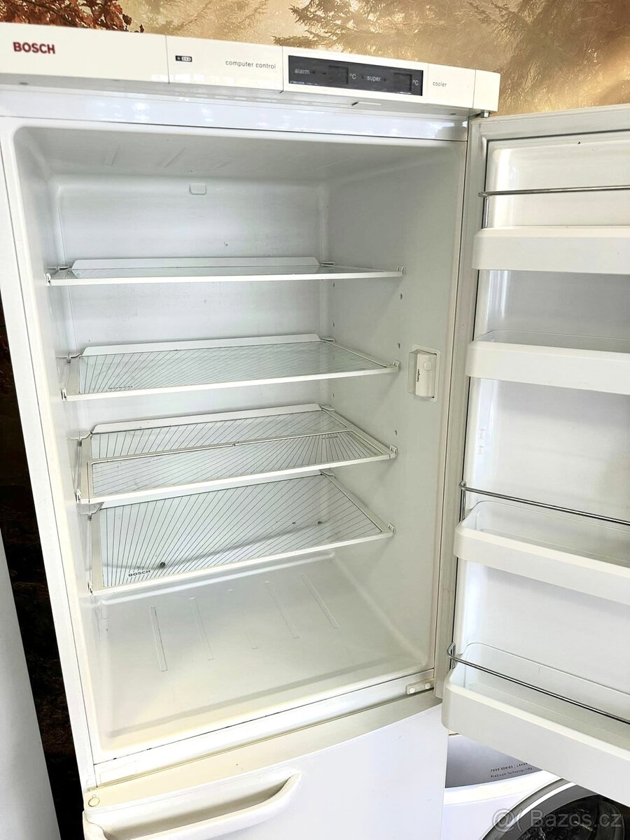 Prodám Lednice Bosch, Whirpool / dovoz, záruka - 3
